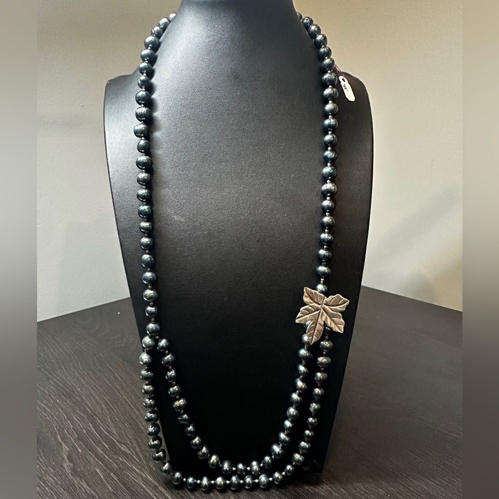 31” Freshwater black pearl and sterling silver leaf necklace!